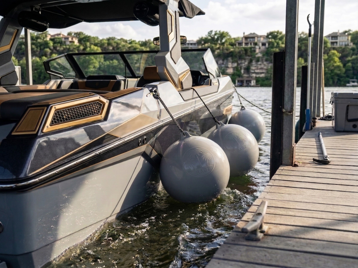 BABZ Pro Stealth Fender – The Original Inflatable Boat Fender, Large 25" Round Ball Bumper